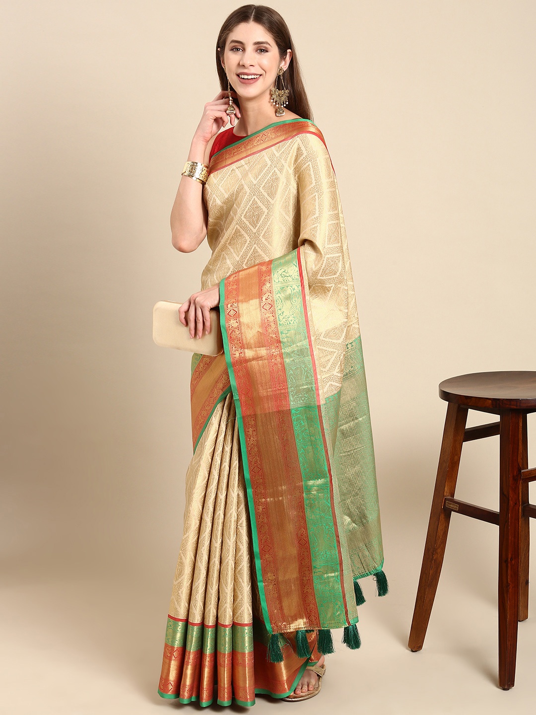 

Anouk Zari Silk Blend Kanjeevaram Saree, Beige