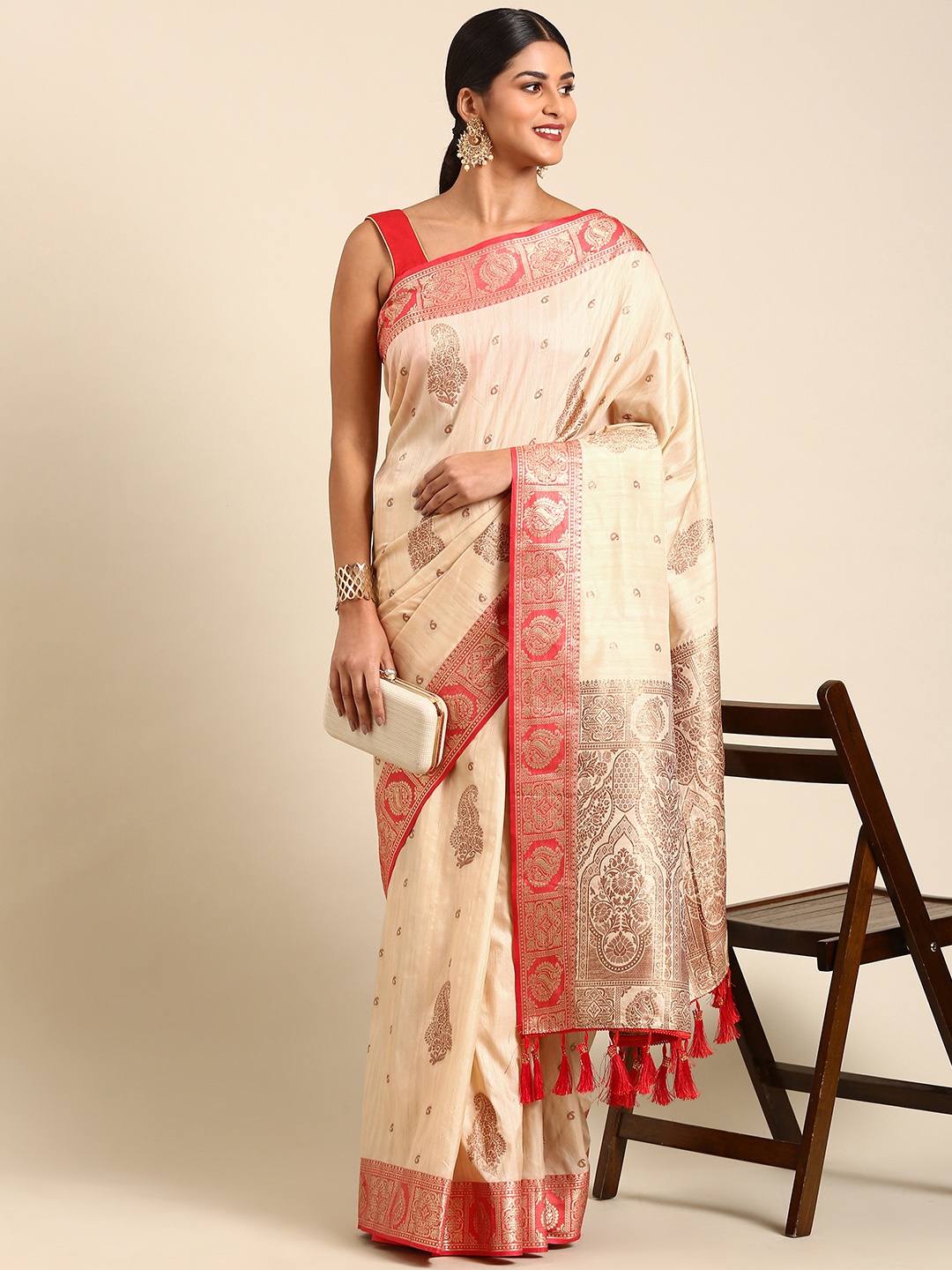 

Anouk Ethnic Motifs Zari Silk Blend Saree, Beige