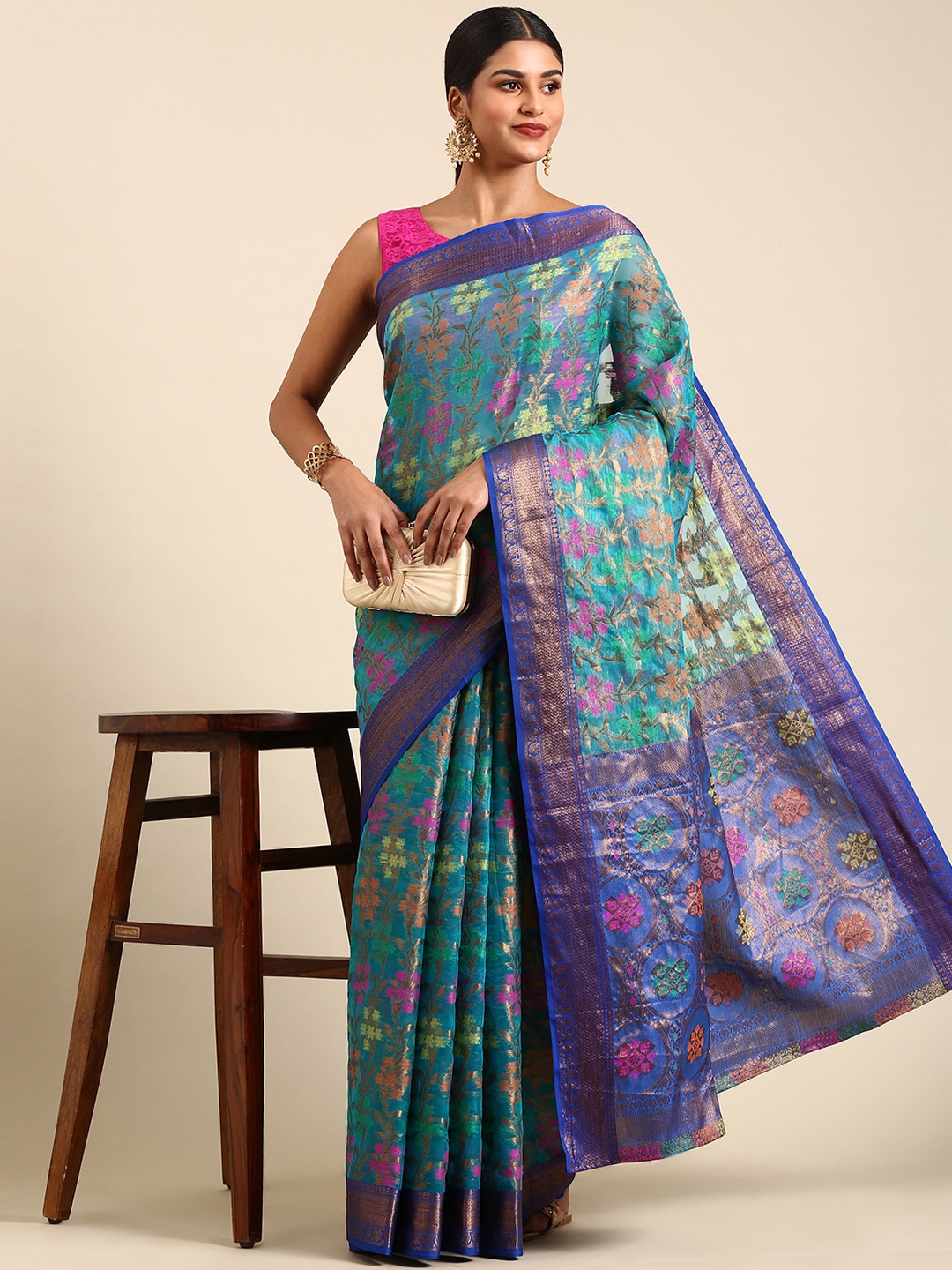 

Anouk Floral Zari Chanderi Saree, Turquoise blue