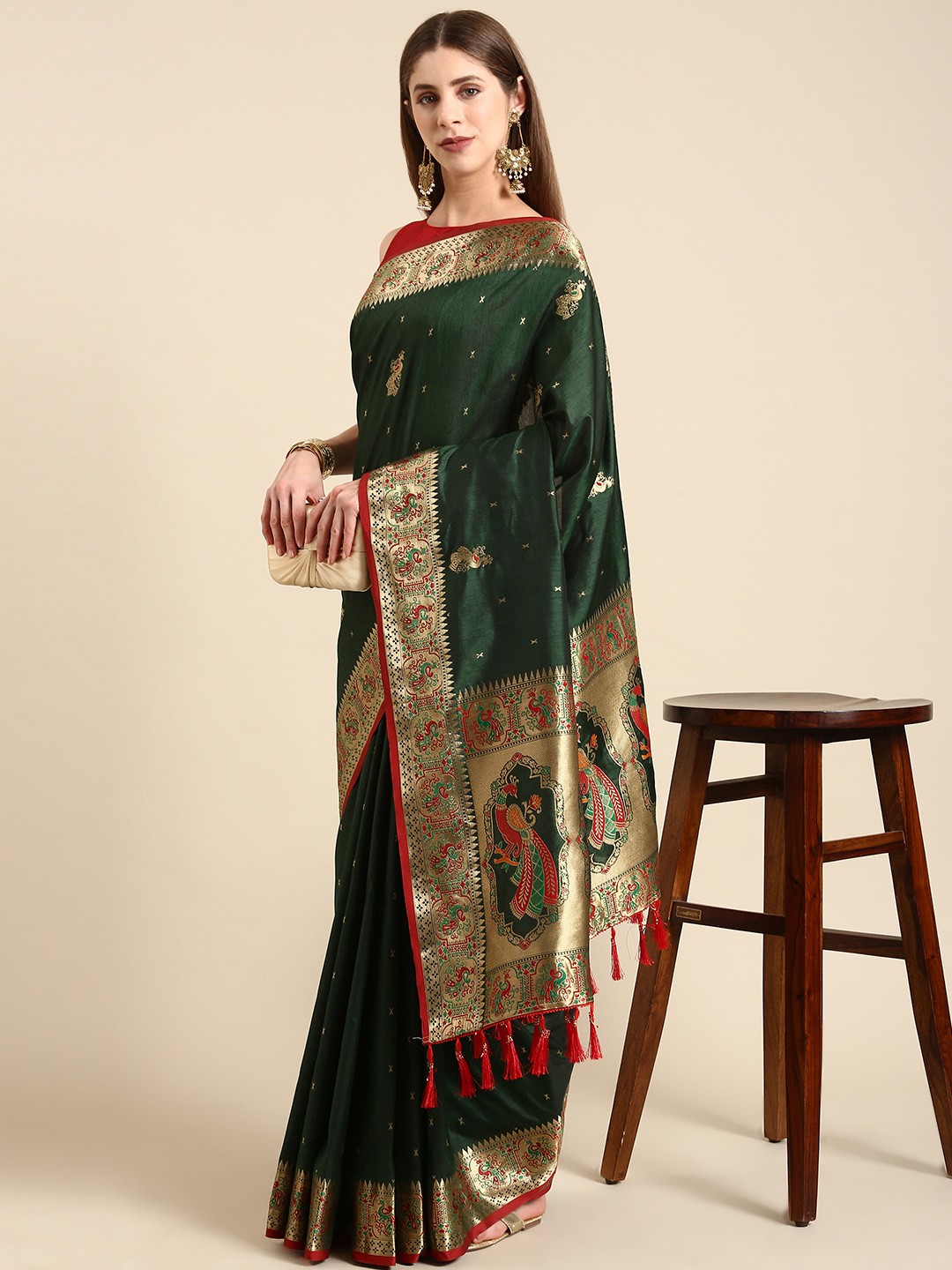 

Anouk Ethnic Motifs Zari Silk Blend Saree, Green