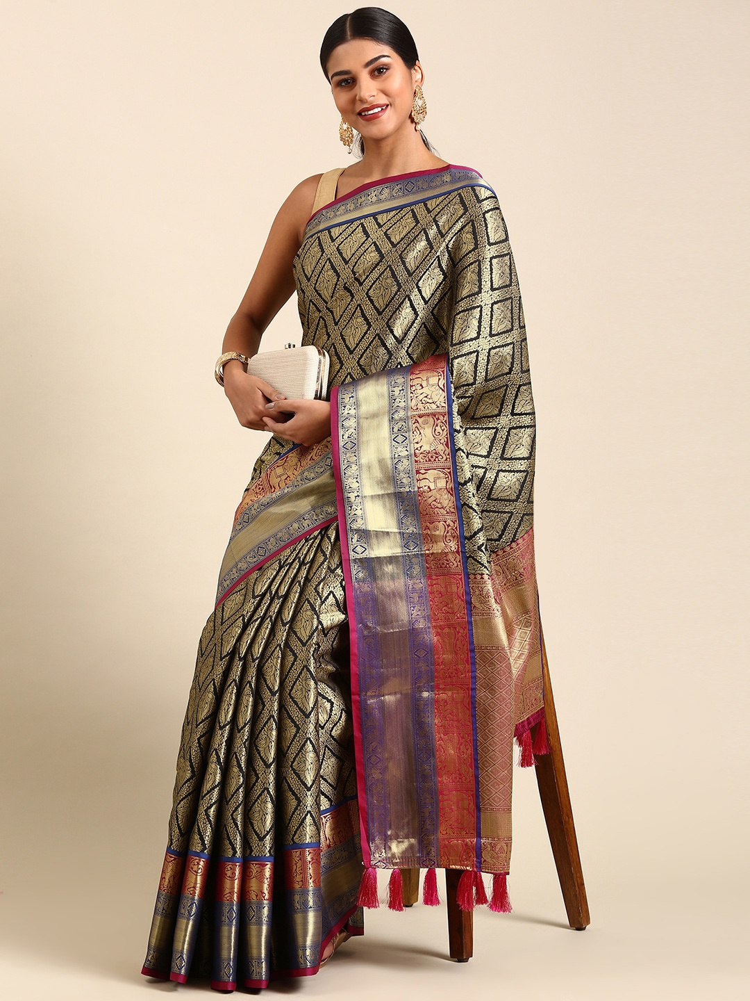 

Anouk Zari Silk Blend Kanjeevaram Saree, Black