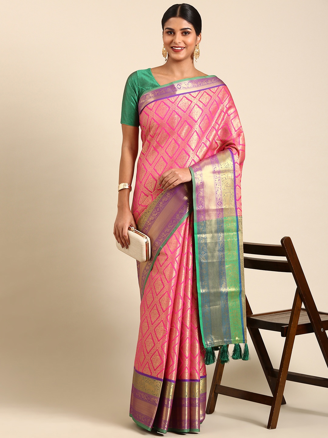 

Anouk Zari Silk Blend Kanjeevaram Saree, Fuchsia