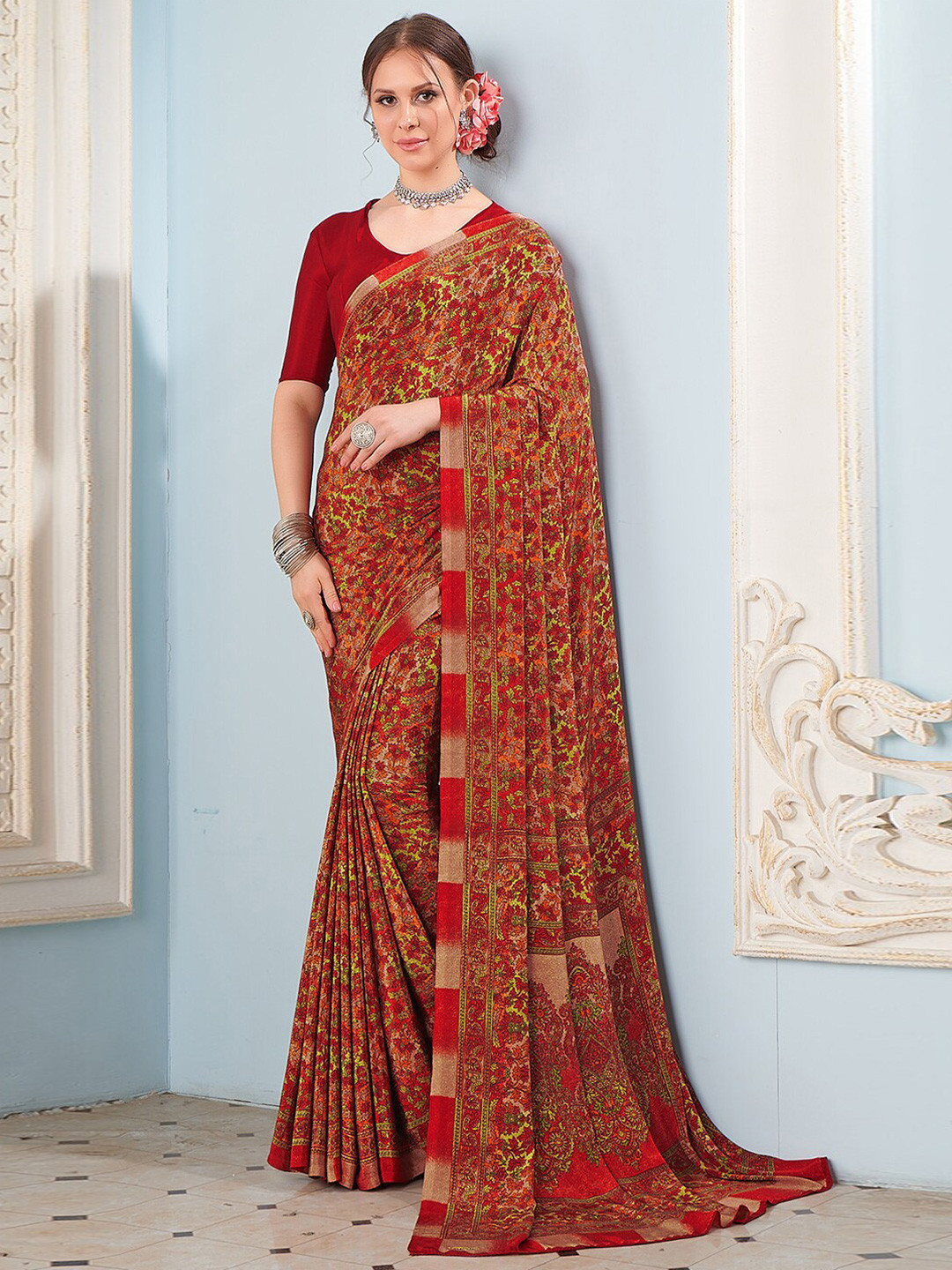 

Kasak Floral Pure Crepe Saree, Red