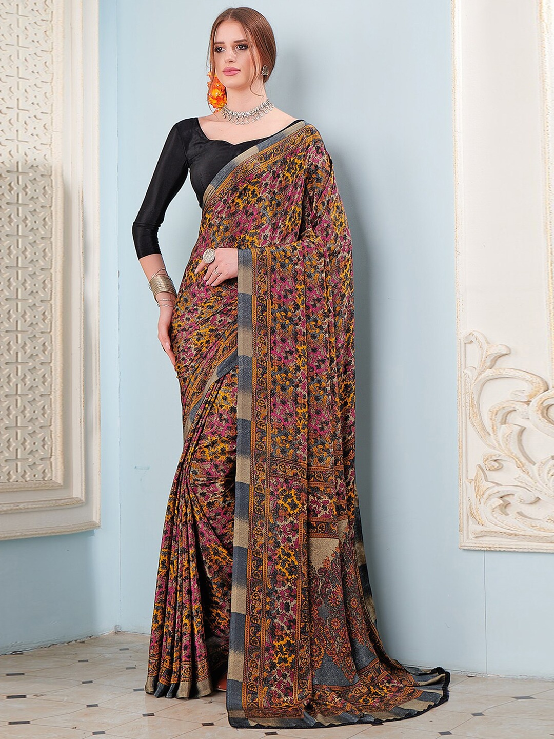 

Kasak Floral Pure Crepe Saree, Black
