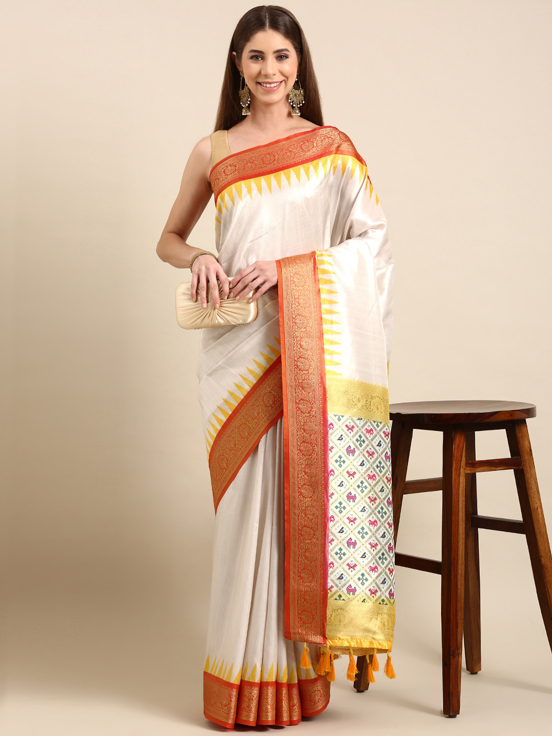 

VASTRANAND Woven Design Zari Silk Blend Patola Saree, Cream