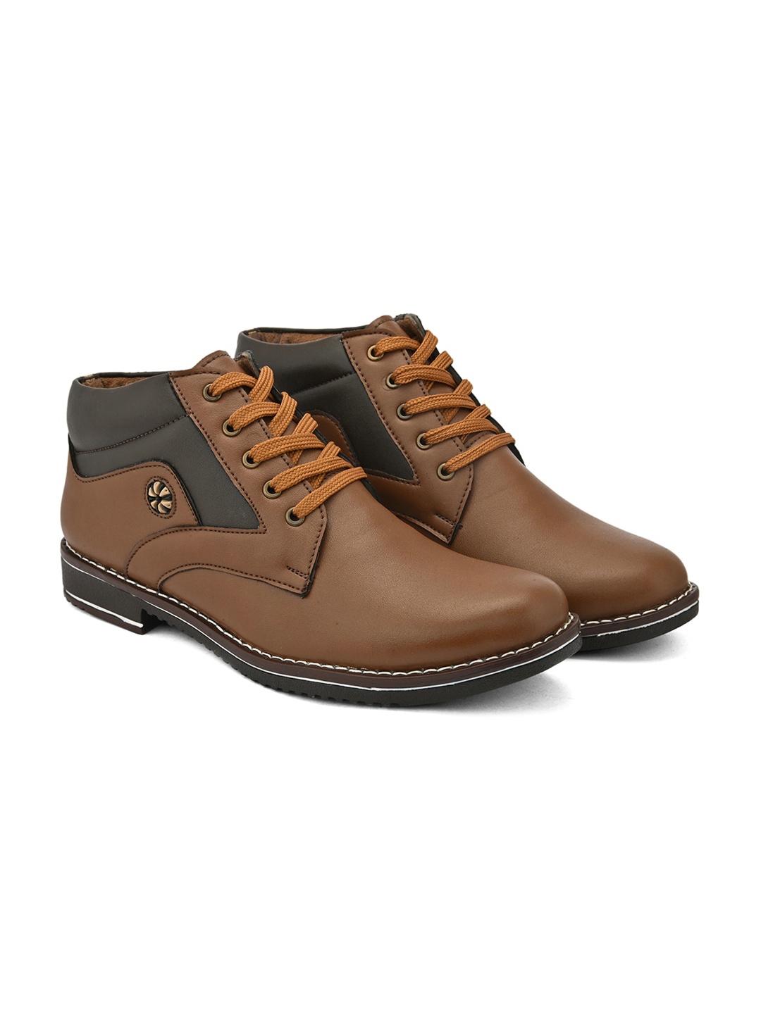 

Roadster Men Casual Heeled Boots, Tan