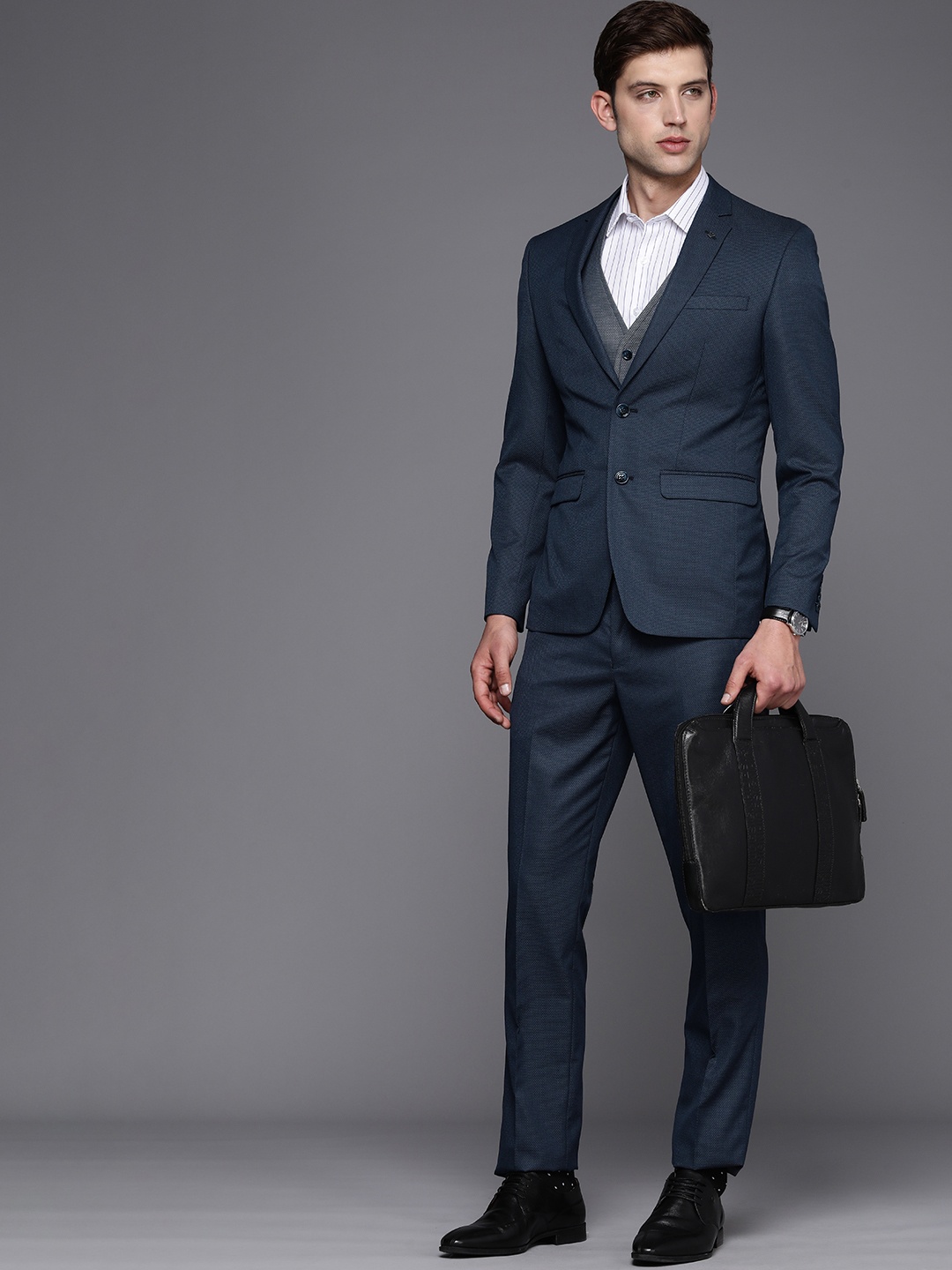

Louis Philippe Men Self Design Slim Fit Single-Breasted Formal Suit, Navy blue