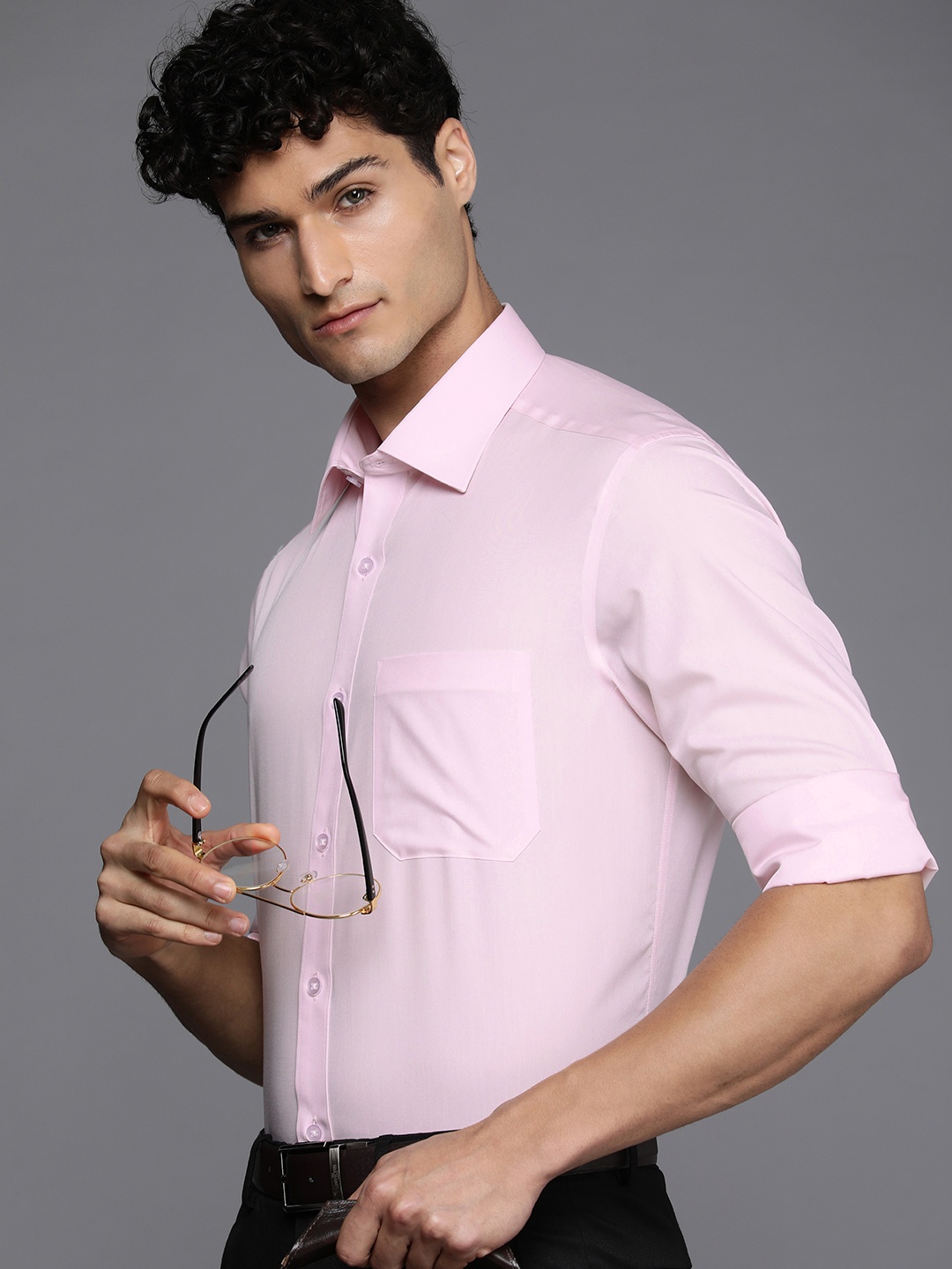 

Louis Philippe Men Pink Classic Opaque Casual Shirt