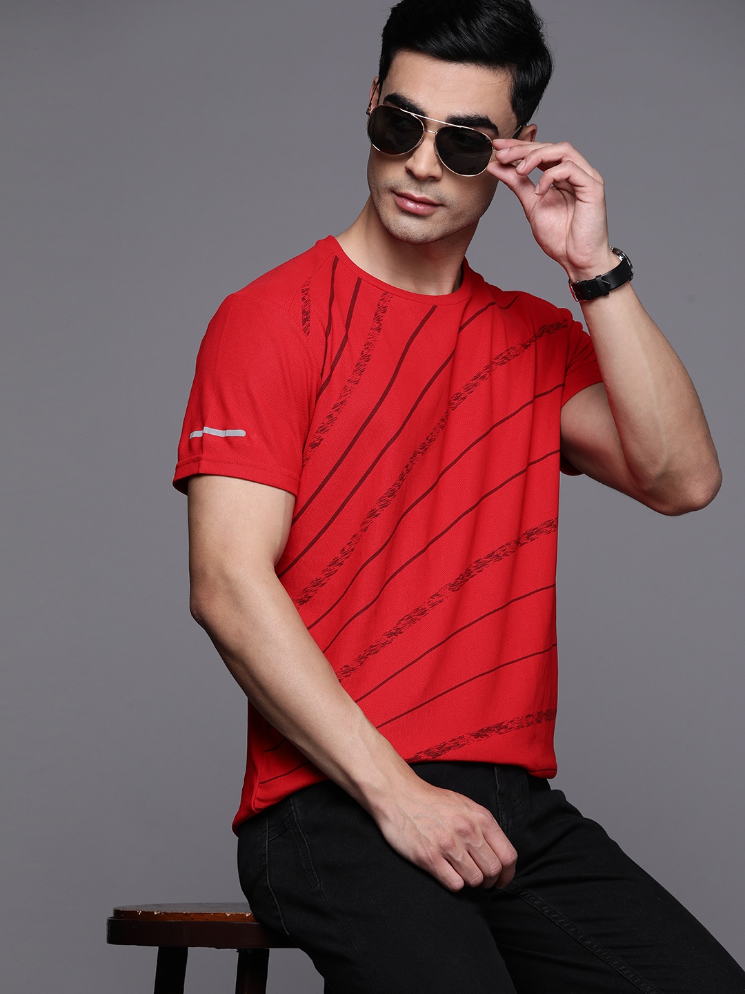 

Louis Philippe Ath Work Variegated Printed Slim Fit T-shirt, Red