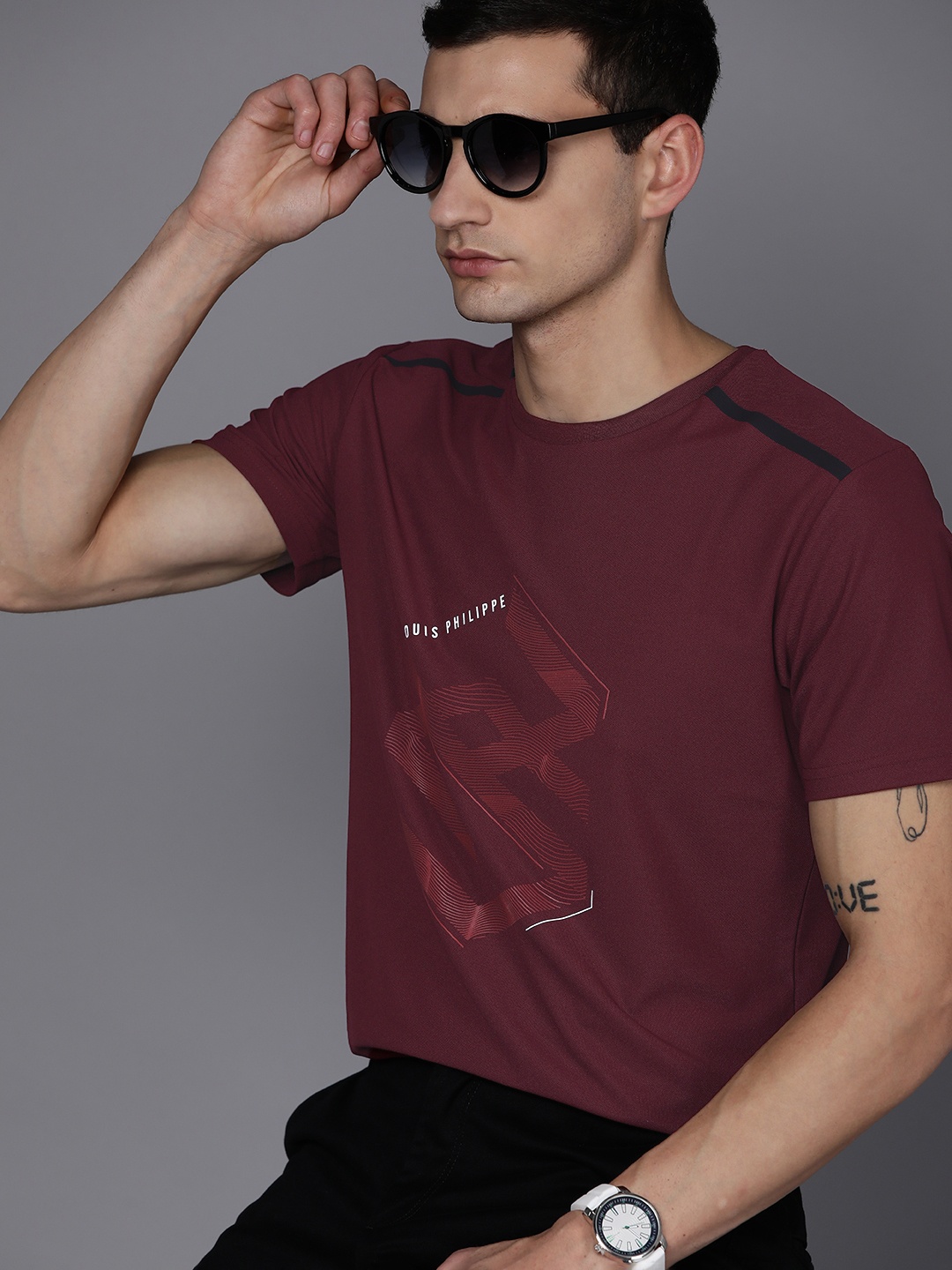

Louis Philippe Ath.Work Men Typography Printed Slim Fit T-shirt, Maroon