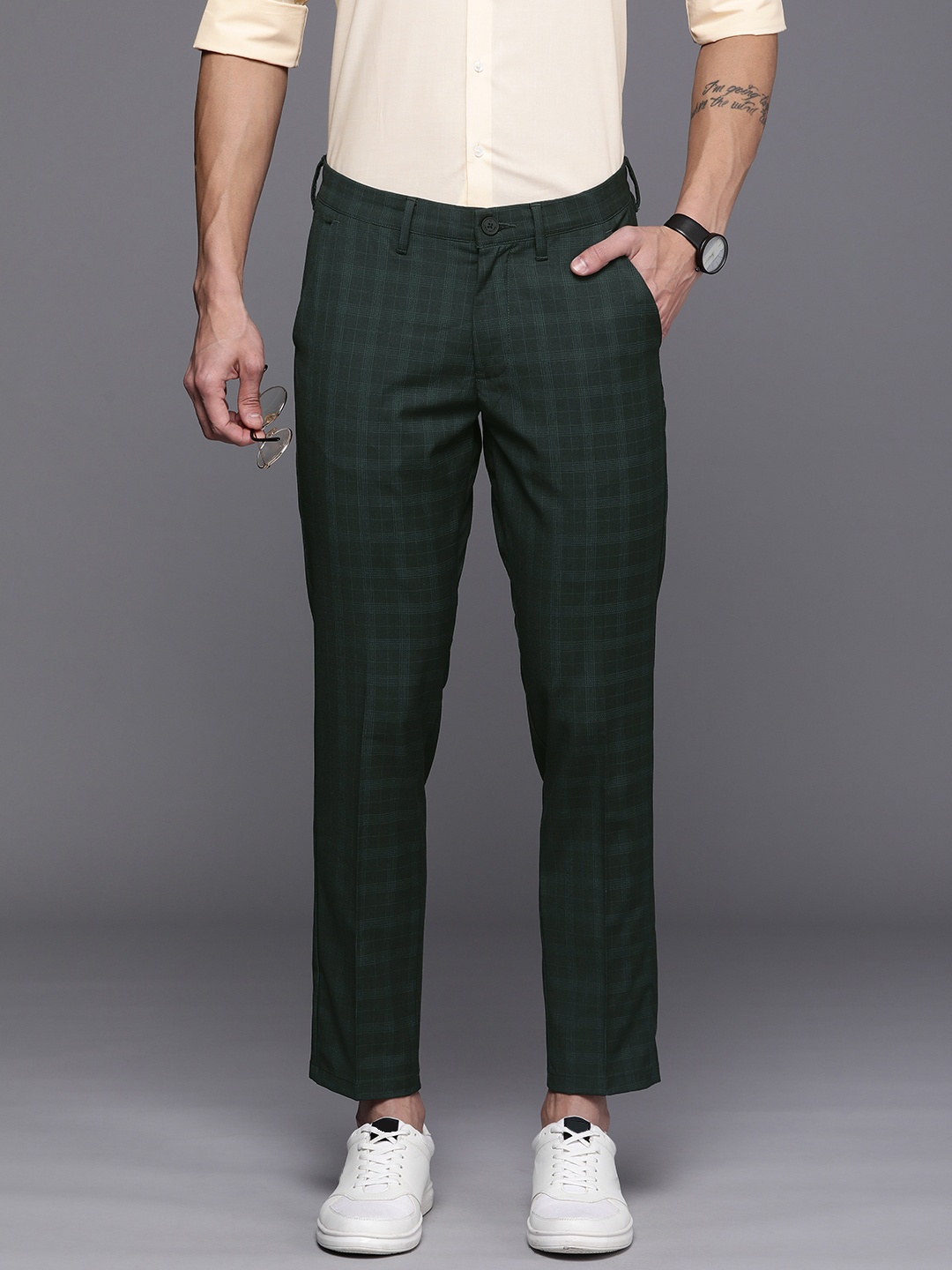 

Louis Philippe Ath Work Checked Comfort Tapered Fit Trousers, Green