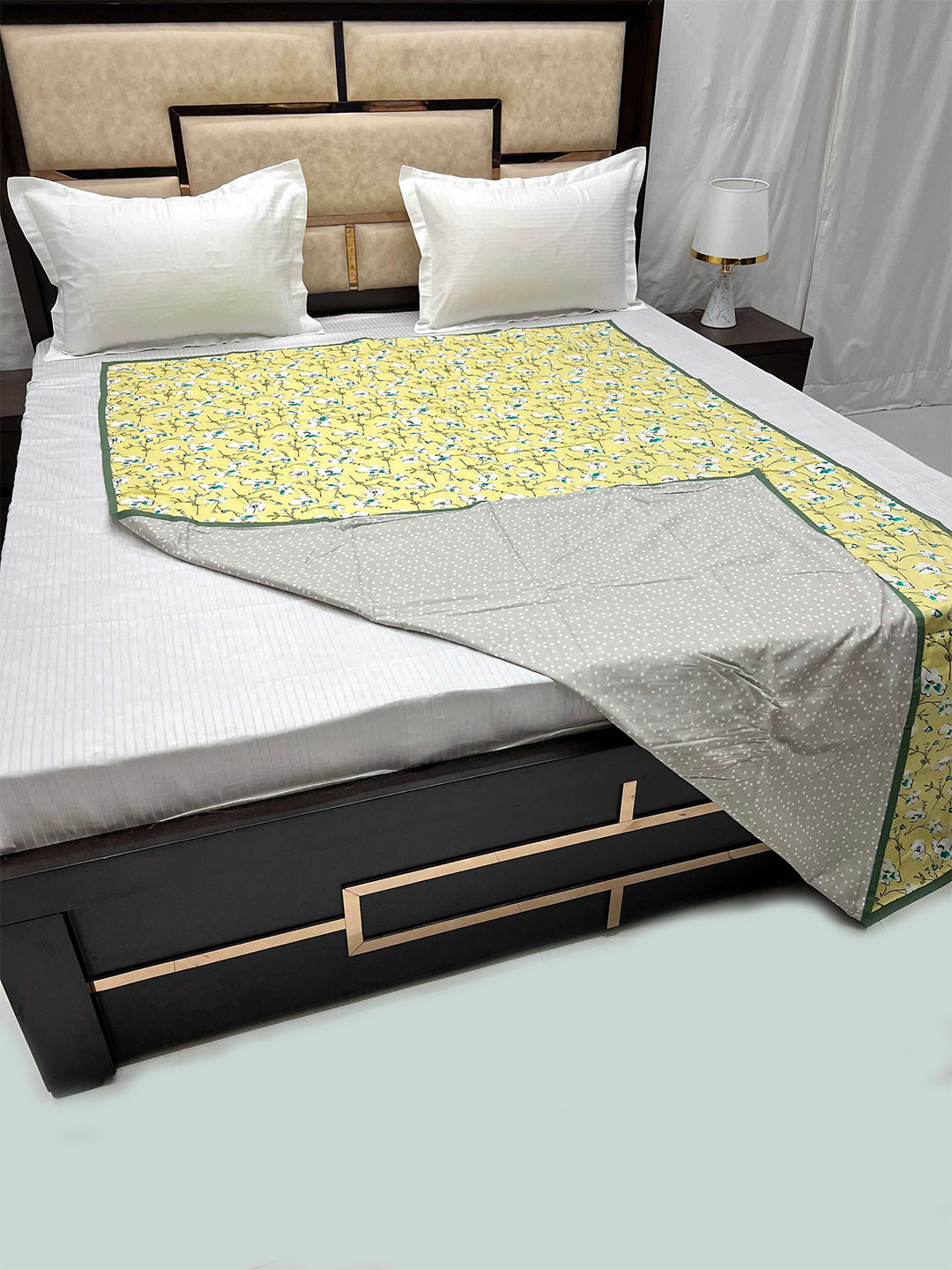 

Pure Decor Yellow & White Floral AC Room 210 GSM Pure Cotton Reversible Single Bed Dohar