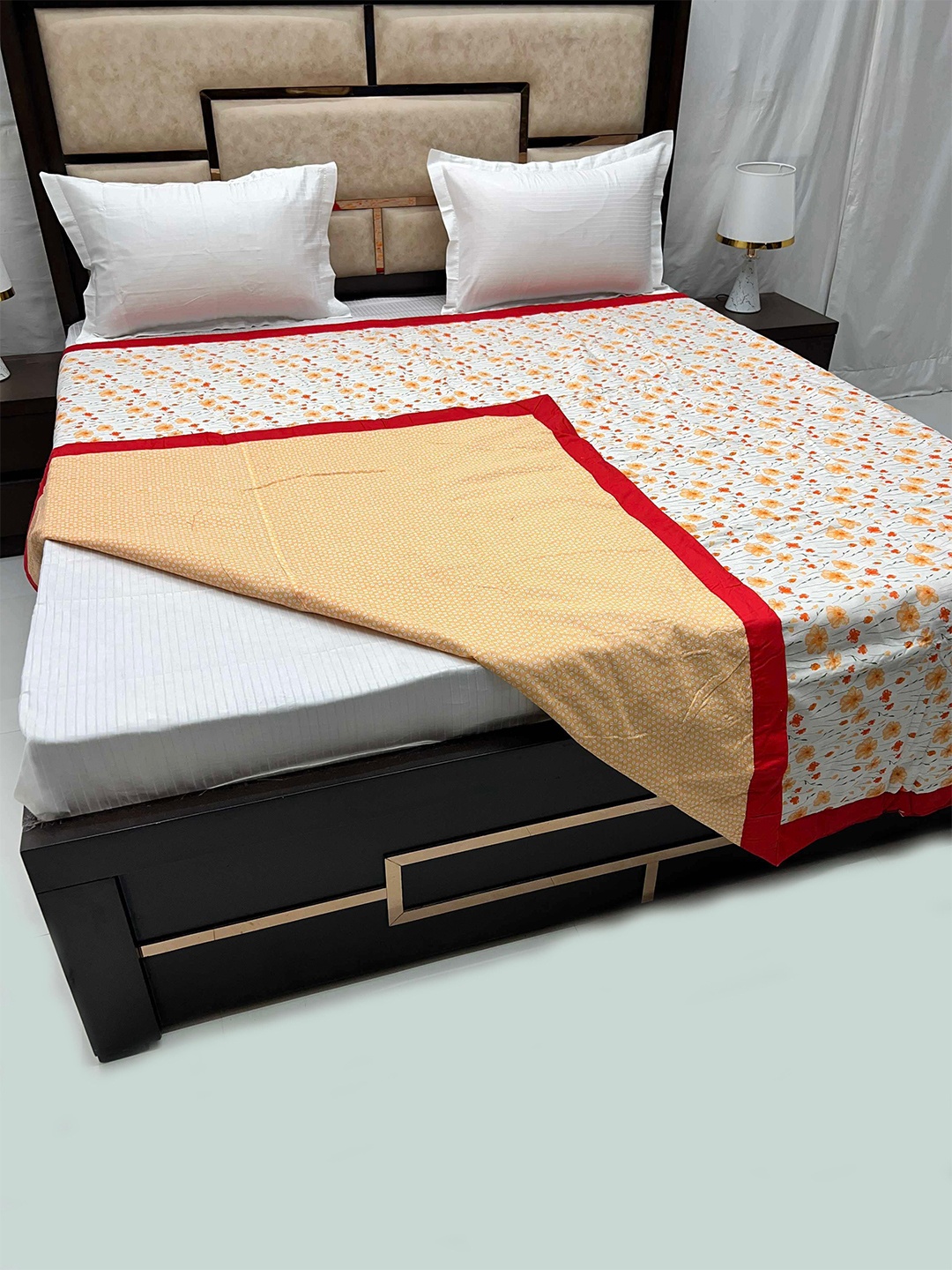 

Pure Decor Off White & Red Floral AC Room 210 GSM Pure Cotton Reversible Double Bed Dohar