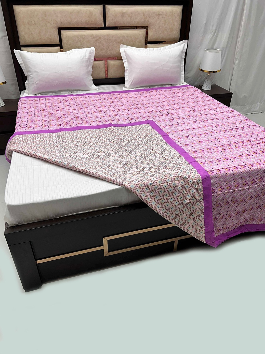 

Pure Decor Purple & Beige Floral AC Room 210 GSM Pure Cotton Reversible Double Bed Dohar