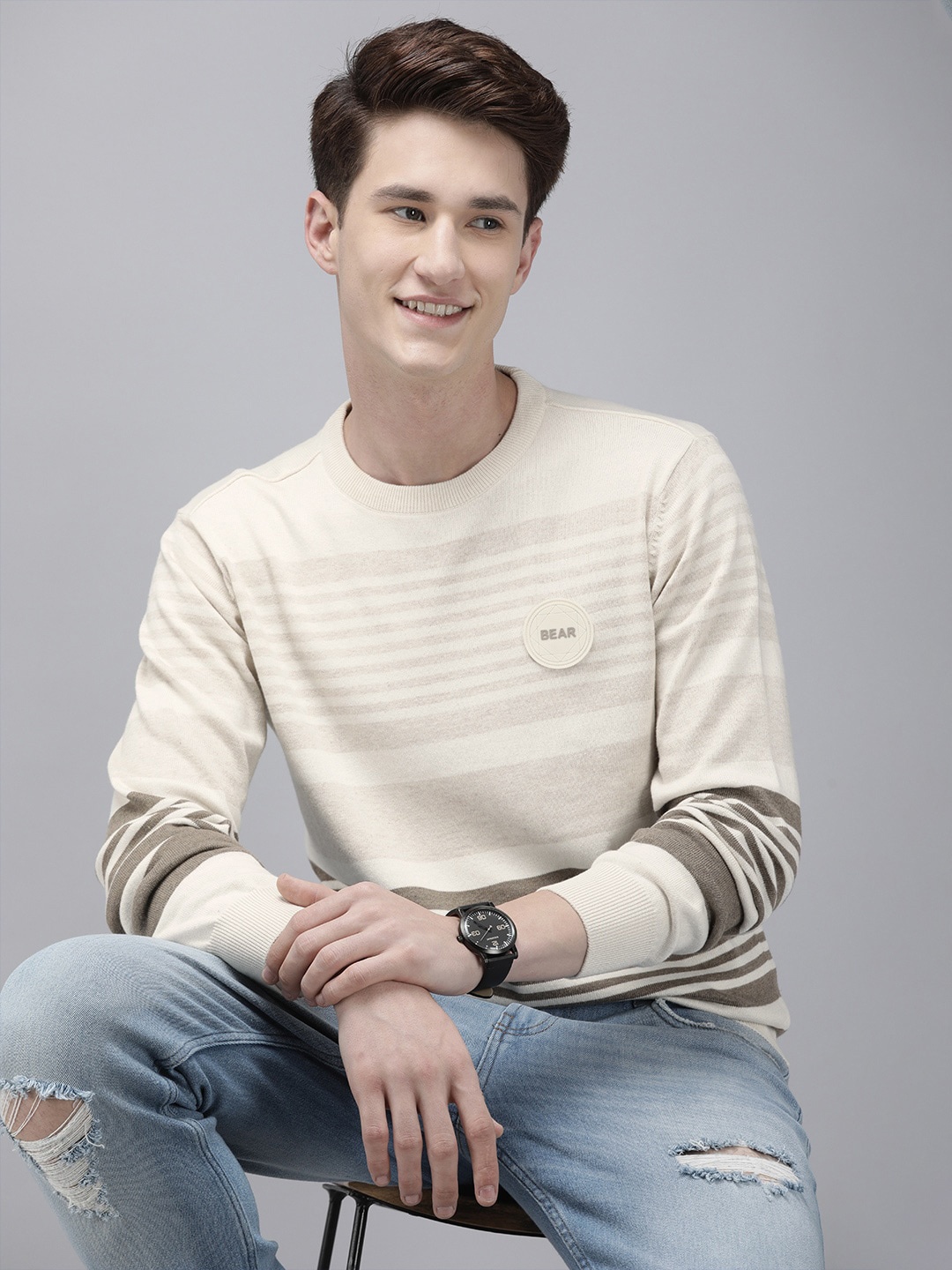 

THE BEAR HOUSE Men Striped Slim Fit T-shirt, Beige