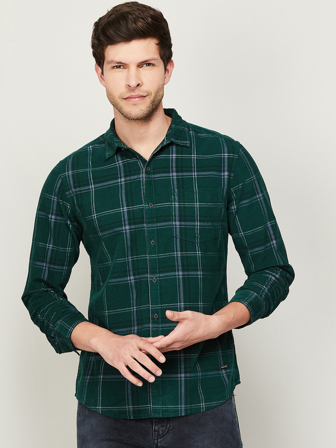 

Bossini Men Slim Fit Windowpane Checked Casual Shirt, Green