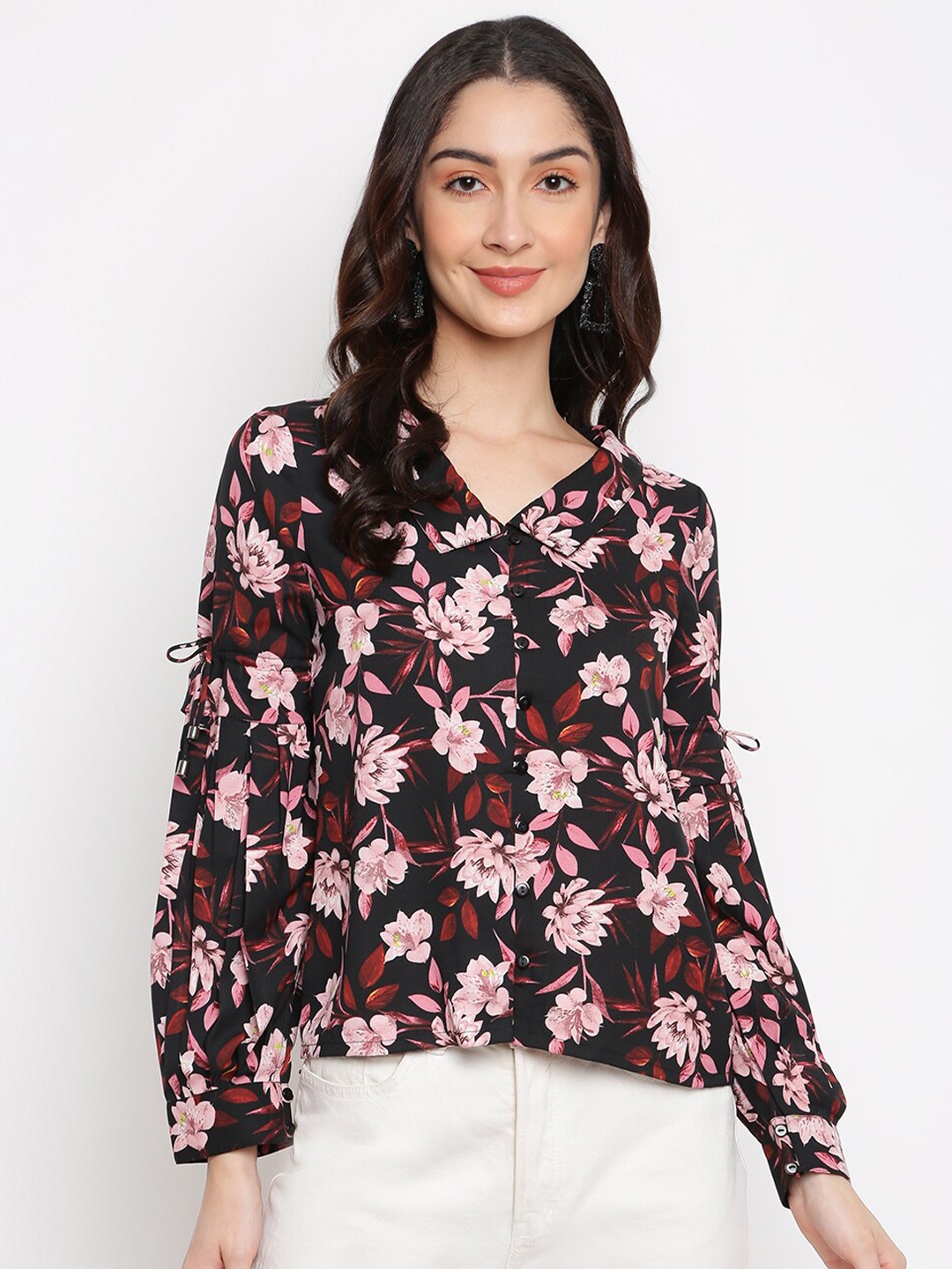 

Latin Quarters Floral Print Top, Black