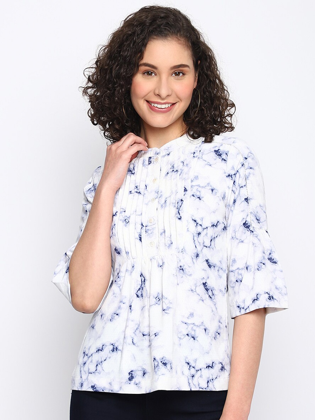 

Latin Quarters Floral Print Mandarin Collar Top, White