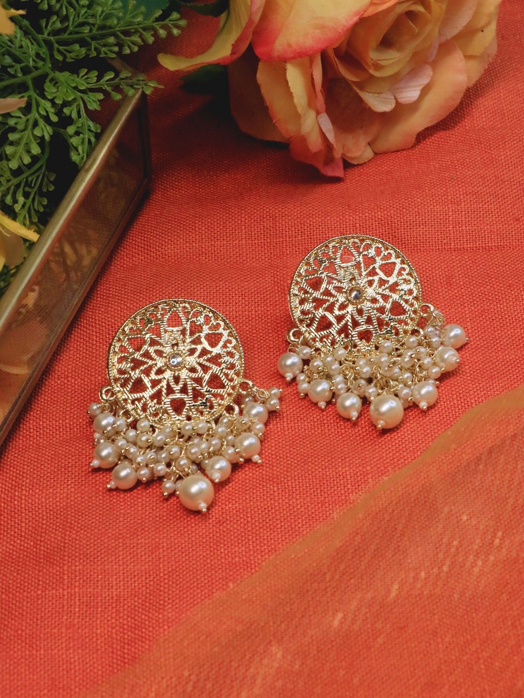 

Ishhaara Circular Jhumkas Earrings, Gold