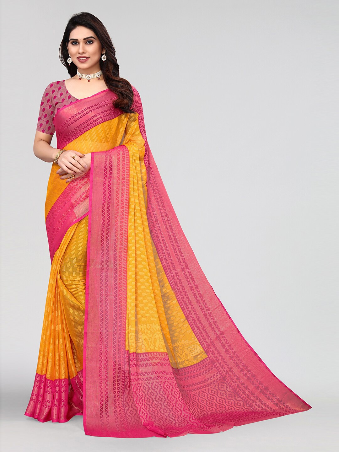 

KALINI Printed Saree, Yellow