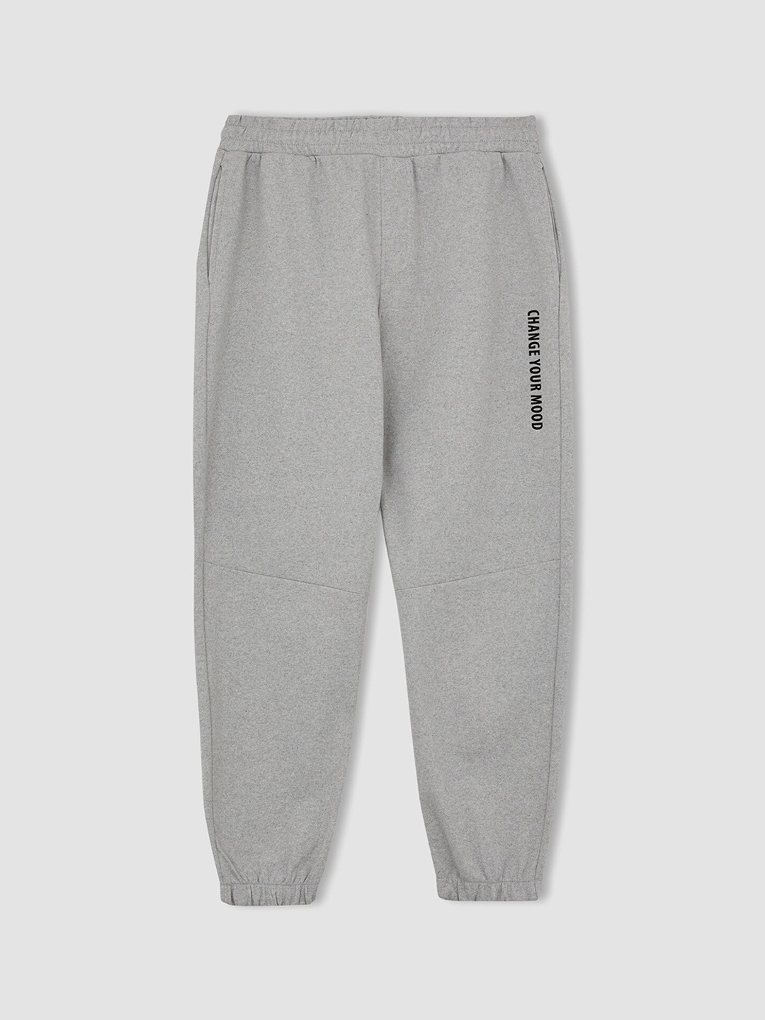 

DeFacto Men Solid Joggers, Grey
