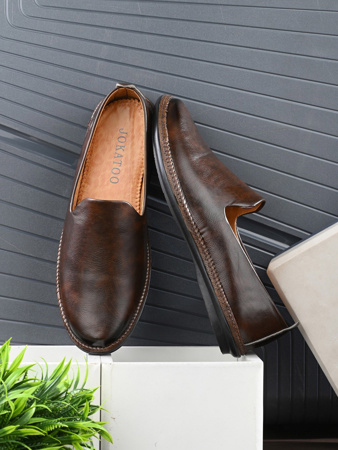 

JOKATOO Men Solid Slip-On Sneakers, Brown