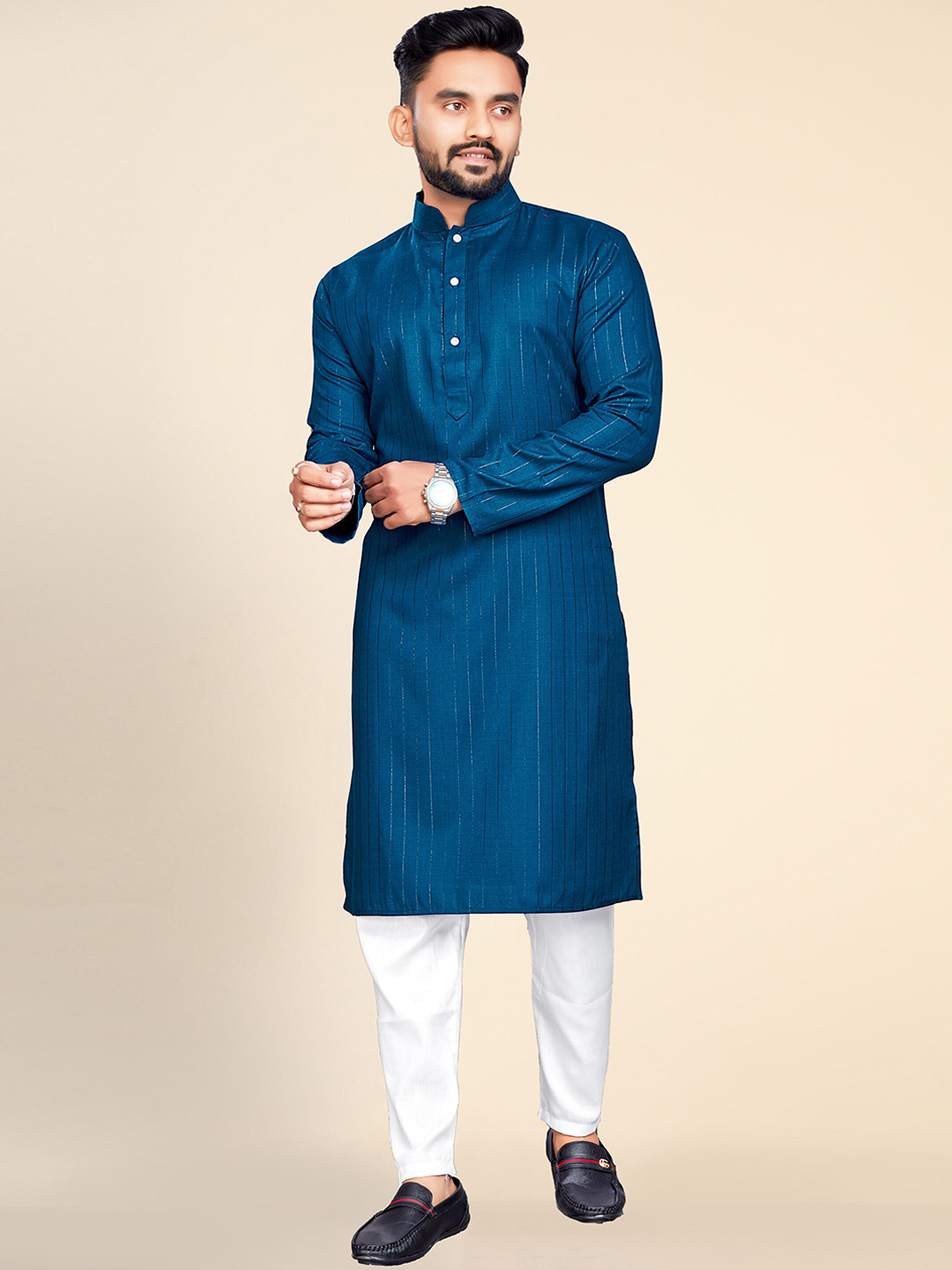 

Ekta Textiles Men Striped Pure Cotton Kurta with Pyjamas, Blue