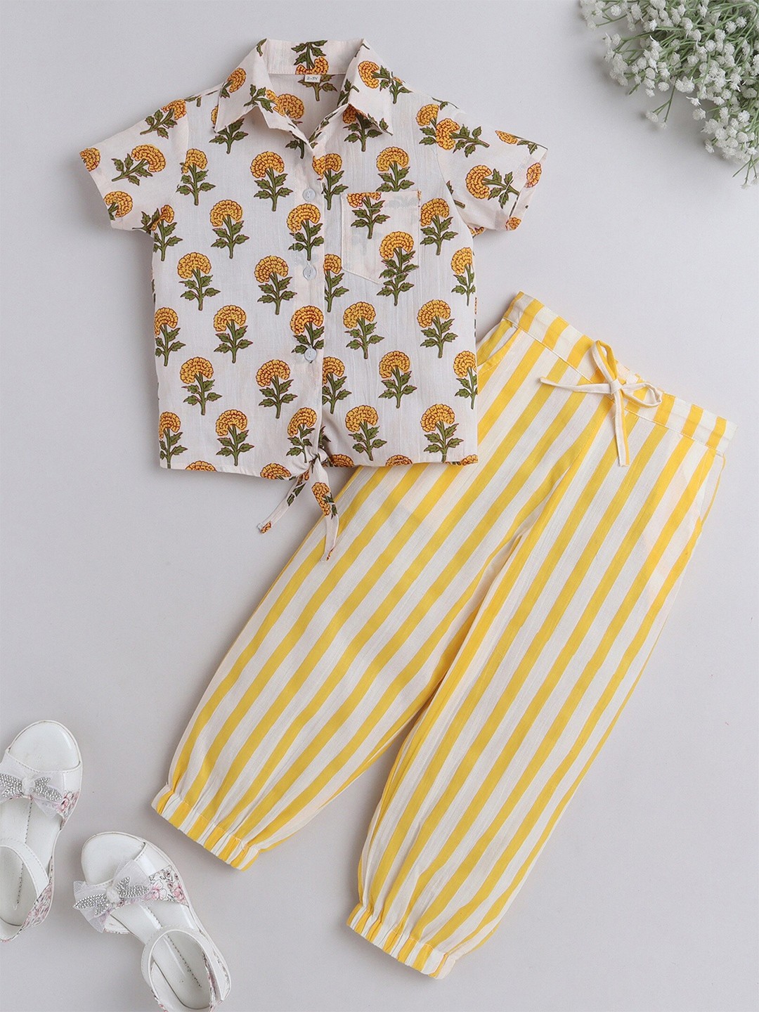 

The Magic Wand Girls Printed Cotton Shirt with Trousers, Yellow