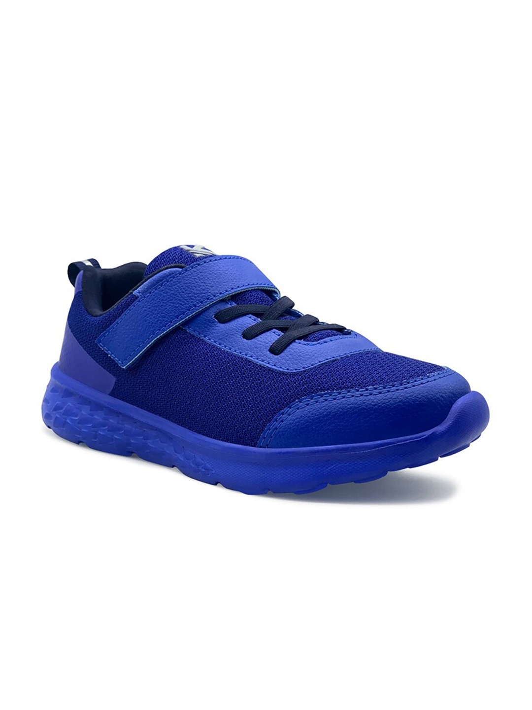 

KazarMax Boys Mesh Running Non-Marking Shoes, Blue