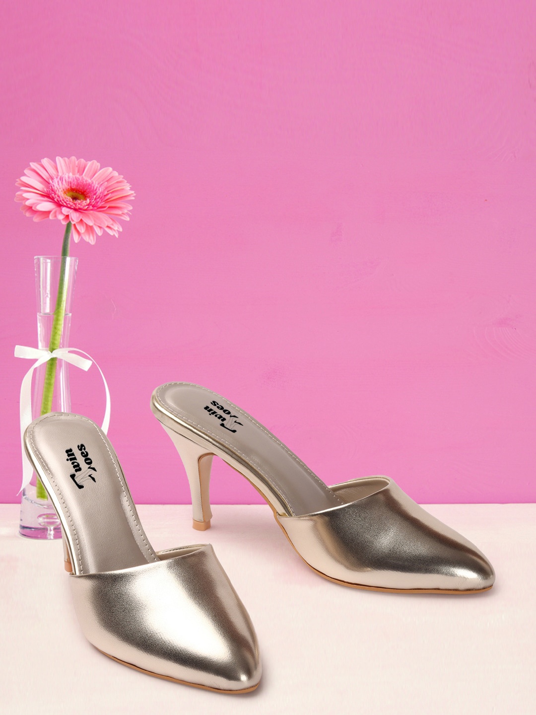 

TWIN TOES Slip On Pumps Heels, Gold