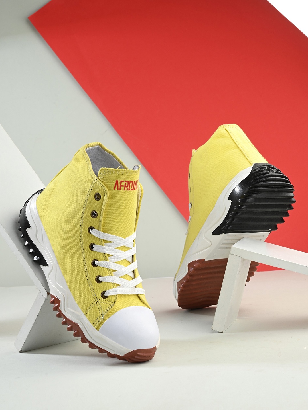 

AfroJack Women Colourblocked Regular Boots, Yellow