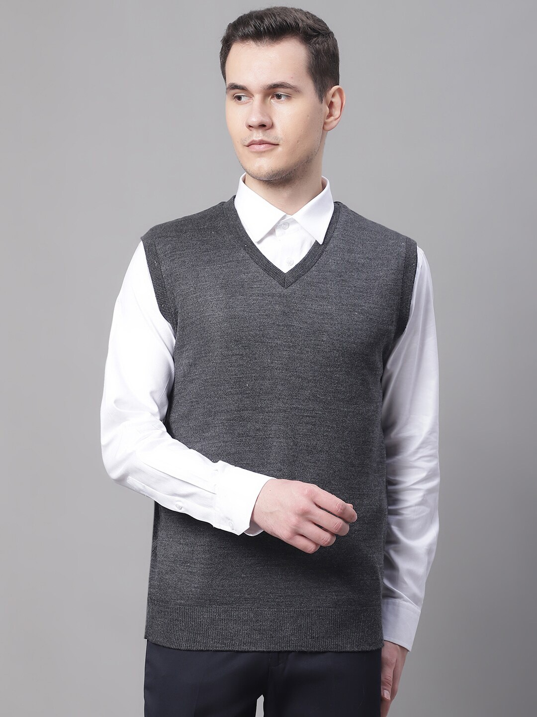 

Cantabil Men V-Neck Sleeveless Acrylic Reversible Sweater, Black