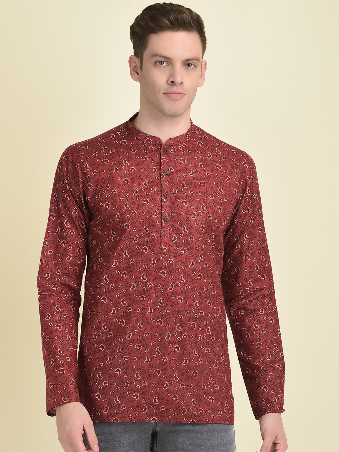 

DEYANN Men Floral Printed Cotton Kurta, Red