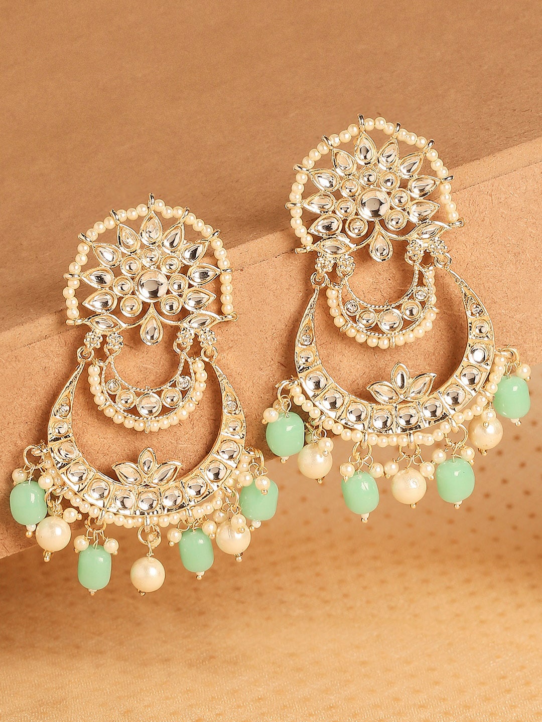 

OOMPH Classic Chandbalis Earrings, Green