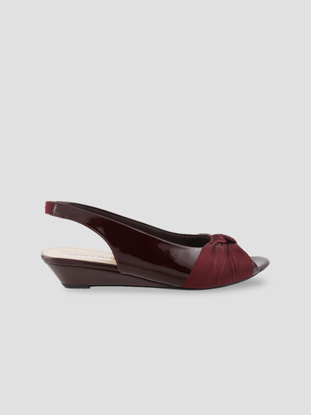

LEMON & PEPPER Colourblocked Wedge Peep Toes, Maroon