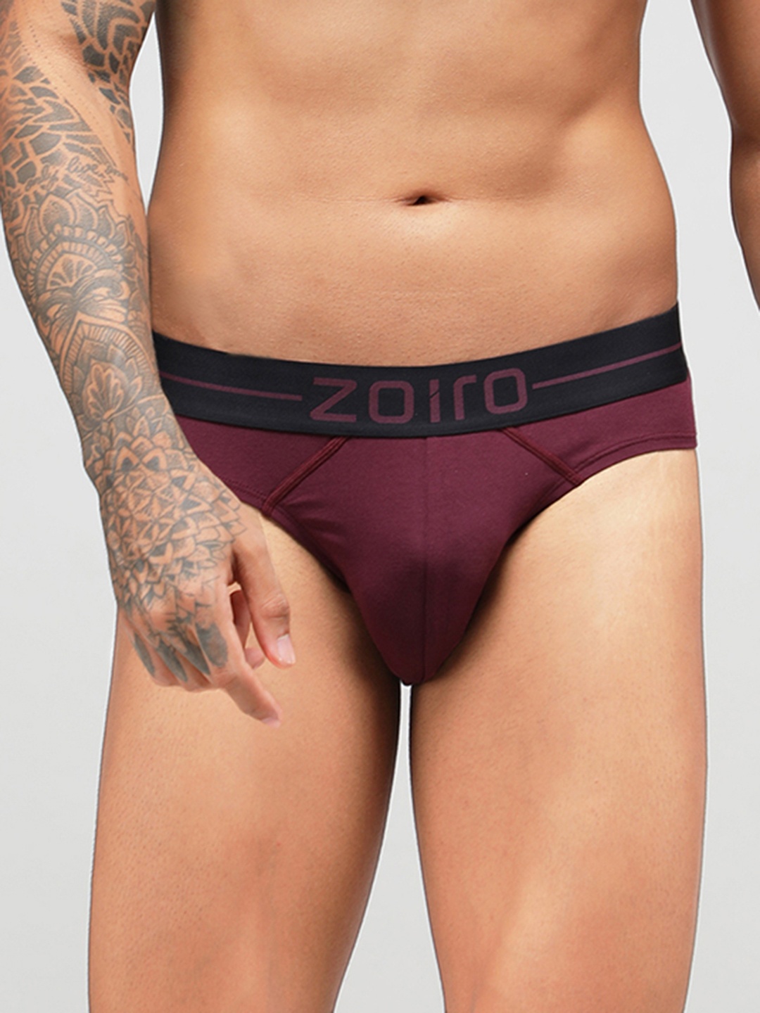 

Zoiro Men Solid Mid-Rise Basic Briefs, Maroon