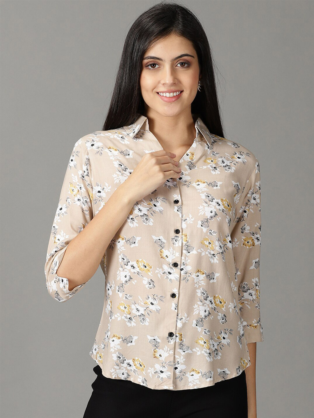 

SHOWOFF Women Floral Printed Casual Shirt, Beige
