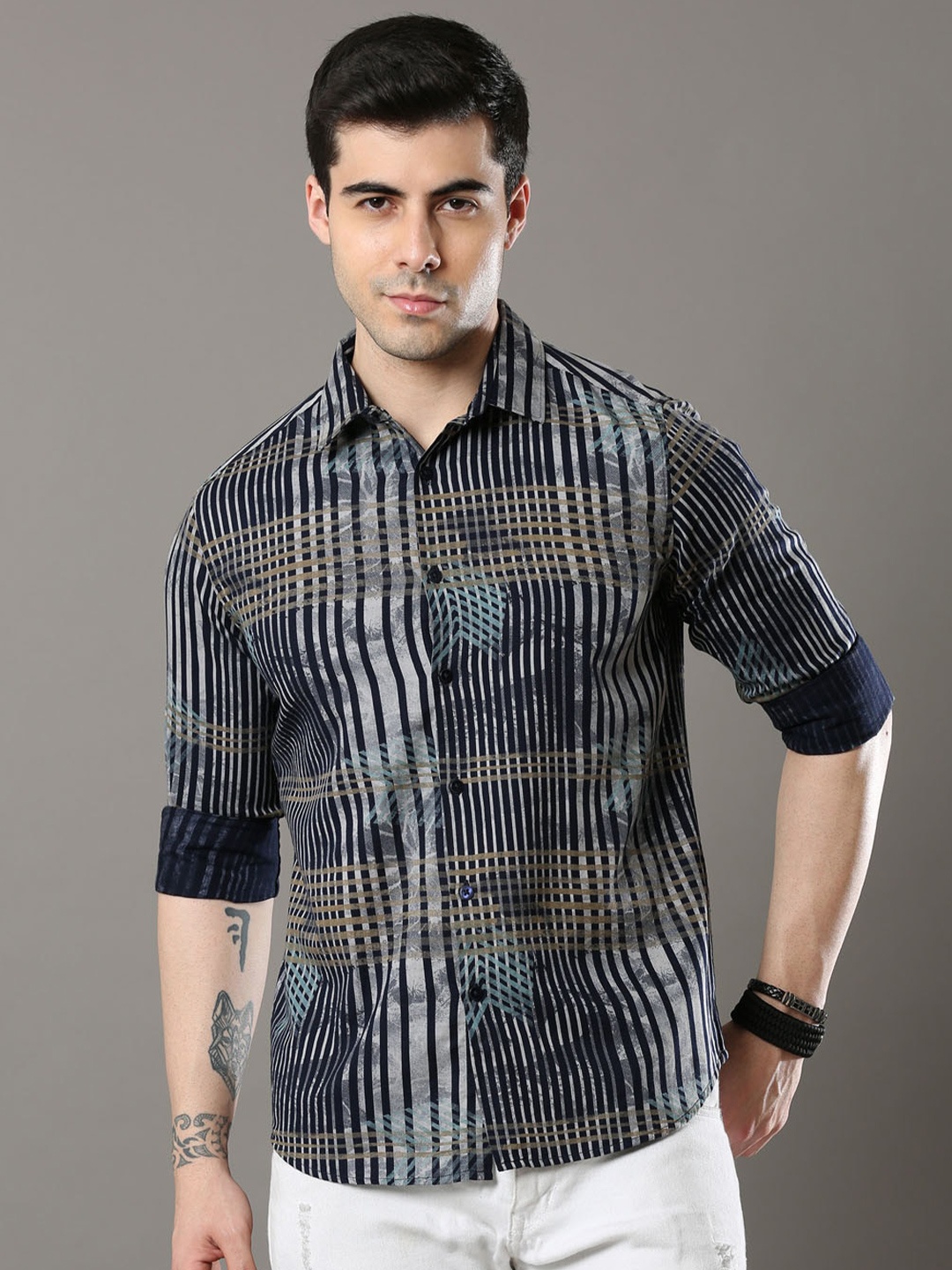 

Bushirt Men Printed Cotton Casual Shirt, Navy blue