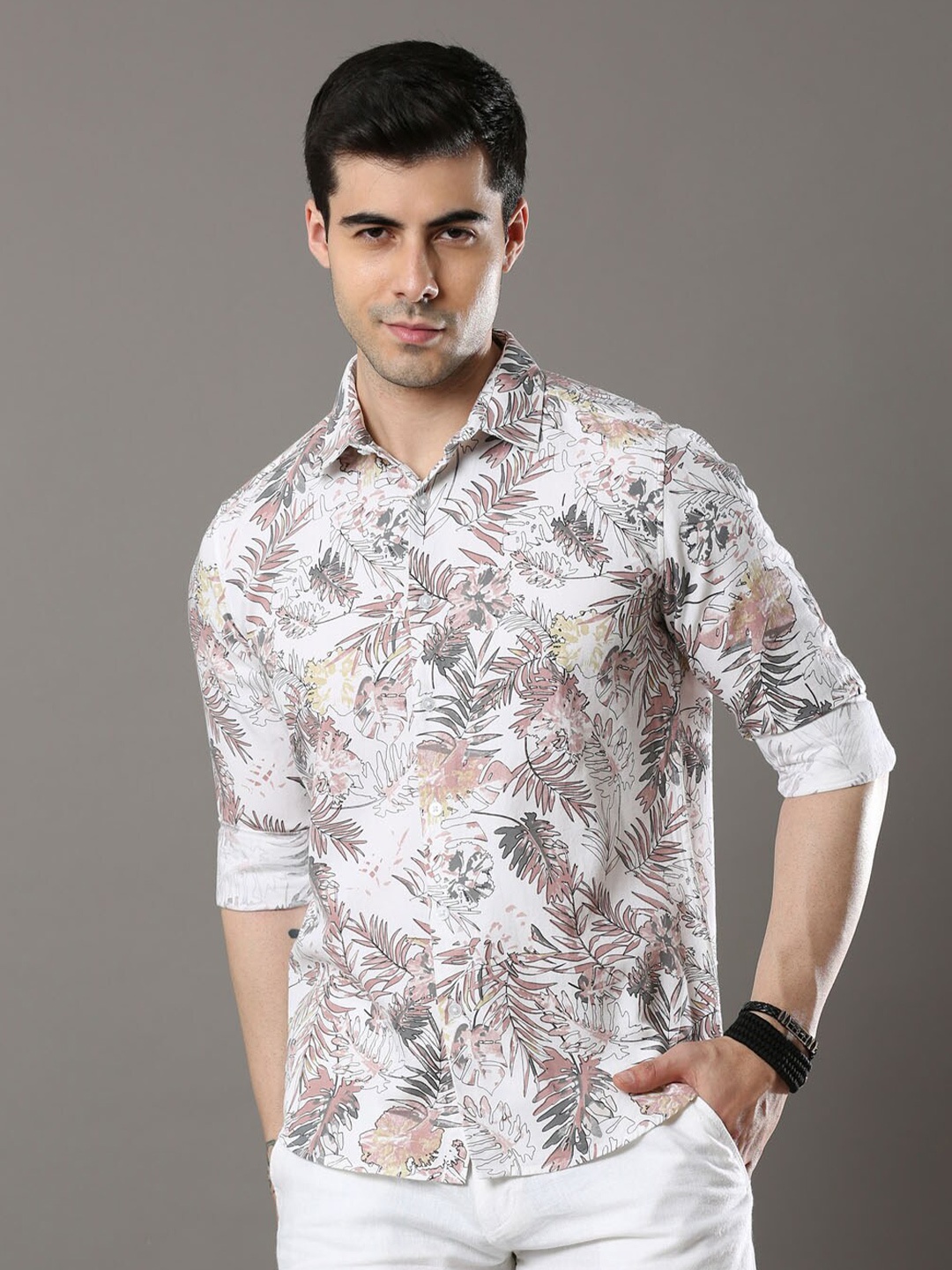 

Bushirt Men Classic Floral Printed Casual Cotton Shirt, Pink