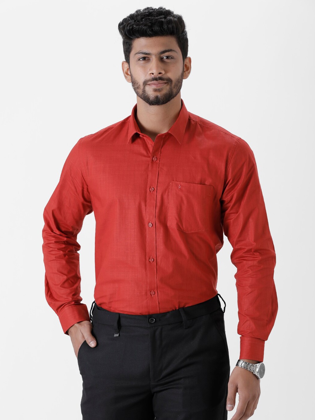 

Ramraj Men Spread Collar Casual Shirt, Red