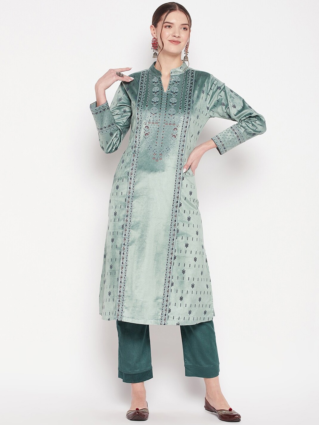 

Zigo Women Ethnic Motifs Printed Kurta with Trousers, Green