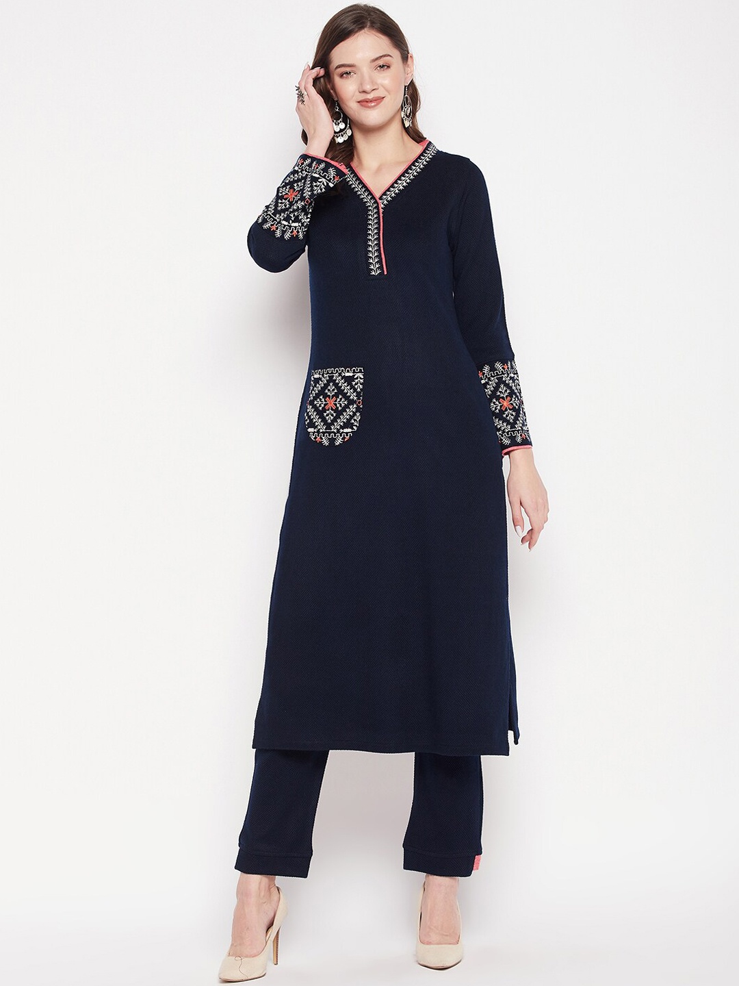 

Zigo Winter Wear Women Floral Embroidered Thread Work Kurta with Palazzos, Navy blue