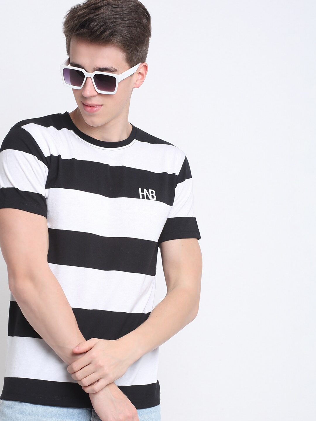 

HARBOR N BAY Men White Striped Applique T-shirt