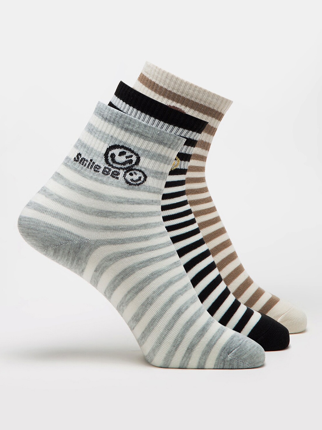 

J Style Women Pack Of 3 Assorted Striped Ankle-Length Socks