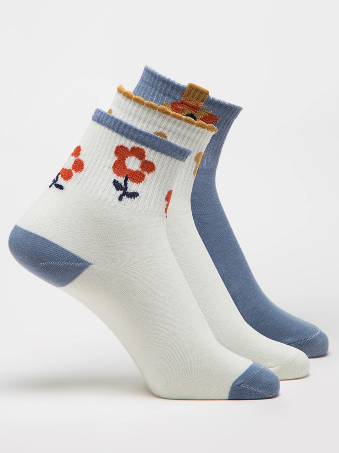 

J Style Women Pack Of 3 Assorted Ankle-Length Socks