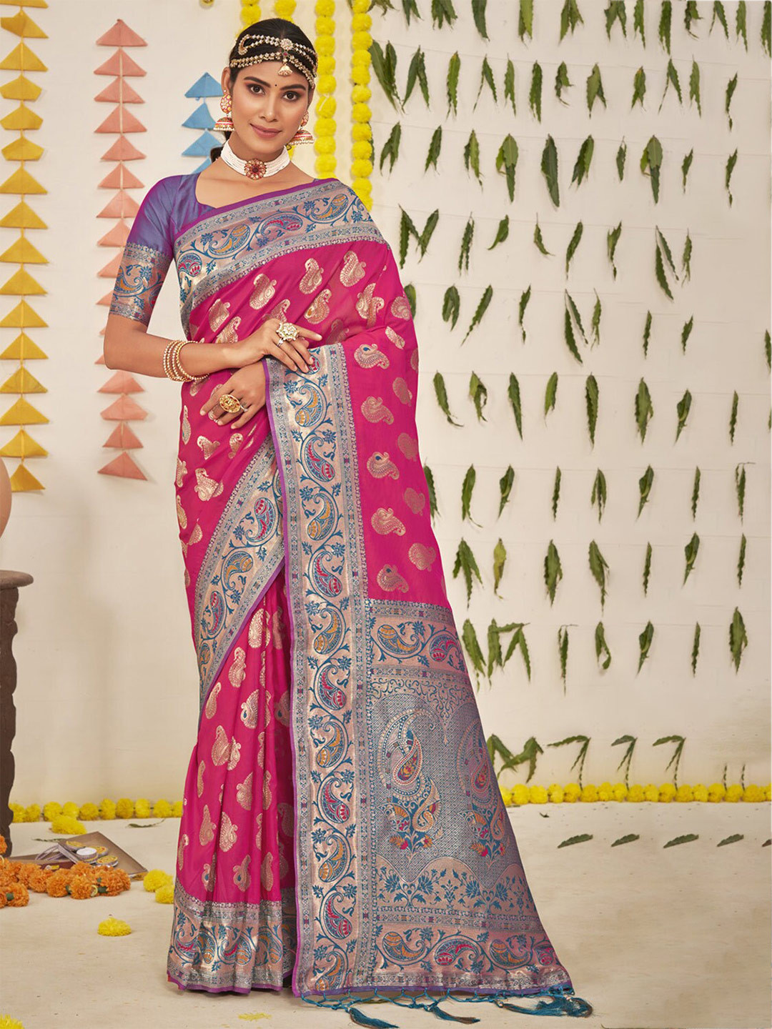 

Exclusiva Pink & Blue Woven Design Zari Silk Blend Banarasi Saree