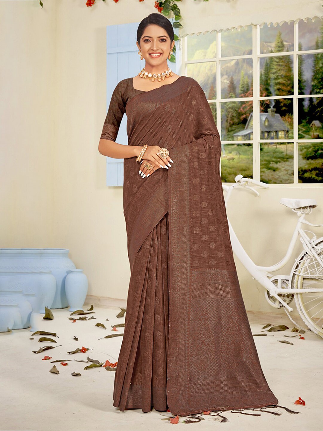

Exclusiva Brown & Gold-Toned Woven Design Zari Pure Cotton Banarasi Saree