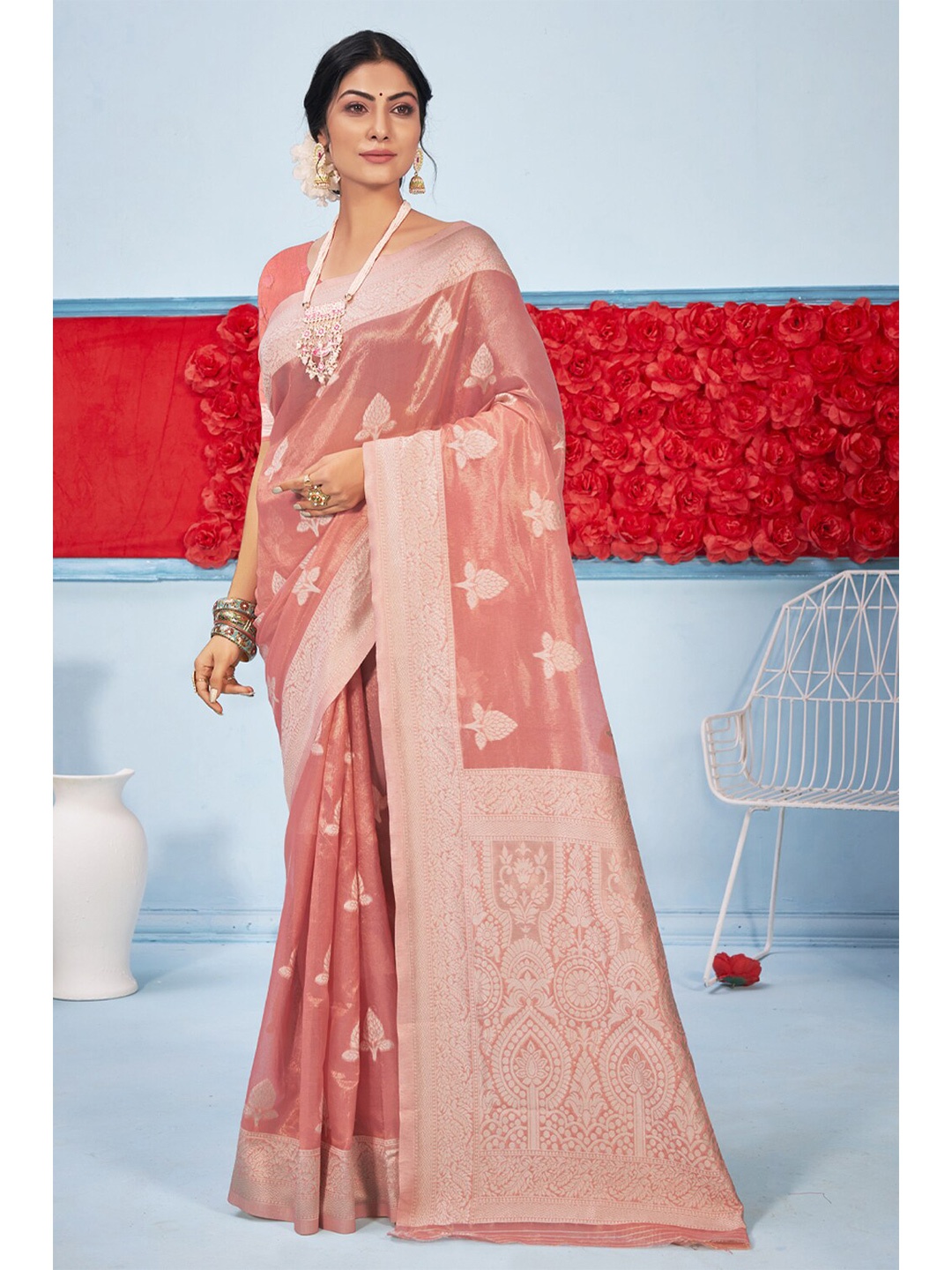 

Exclusiva Peach-Coloured & Silver-Toned Woven Design Zari Pure Cotton Banarasi Saree