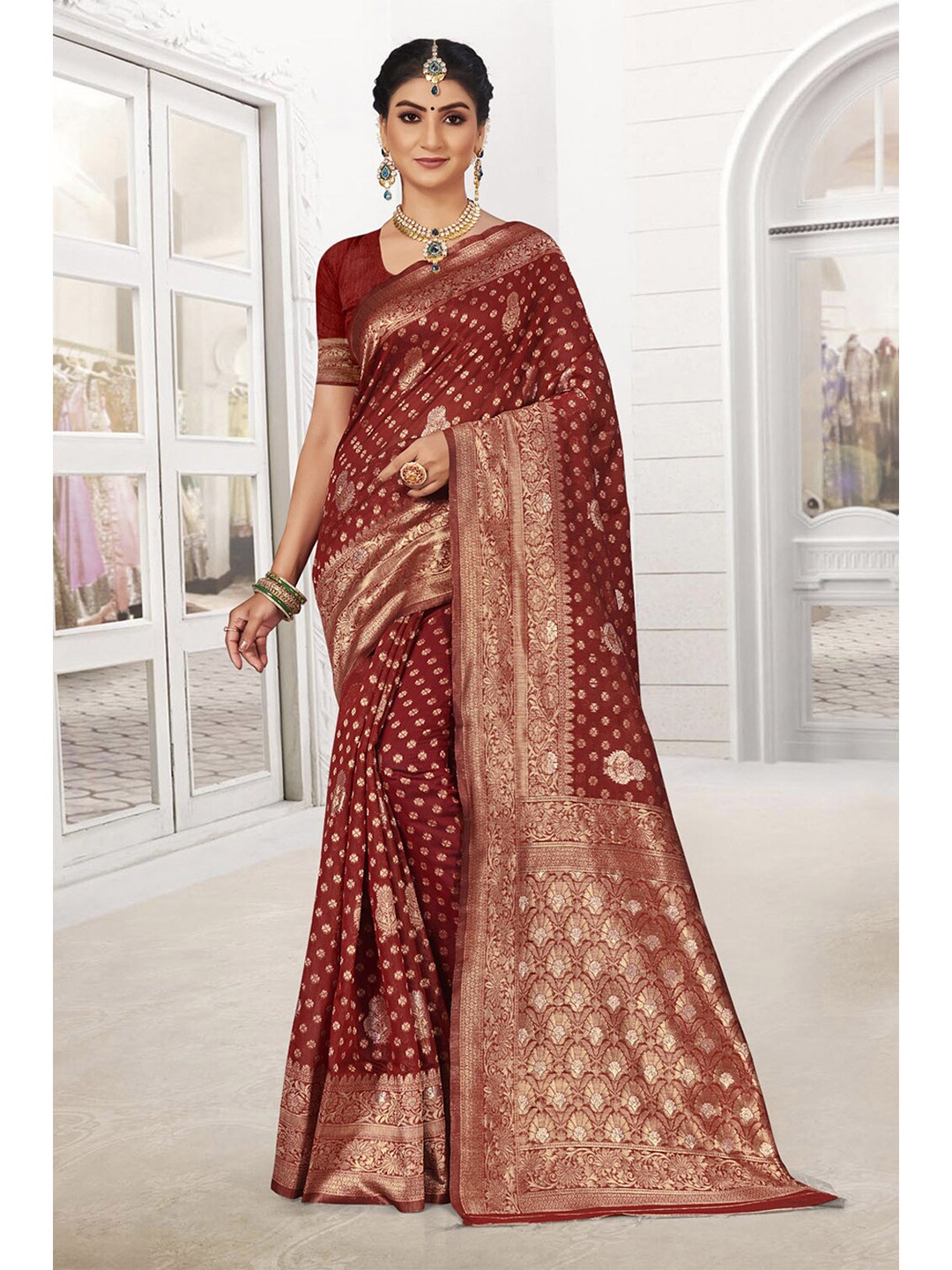 

Exclusiva Maroon & Gold-Toned Woven Design Zari Silk Blend Banarasi Saree
