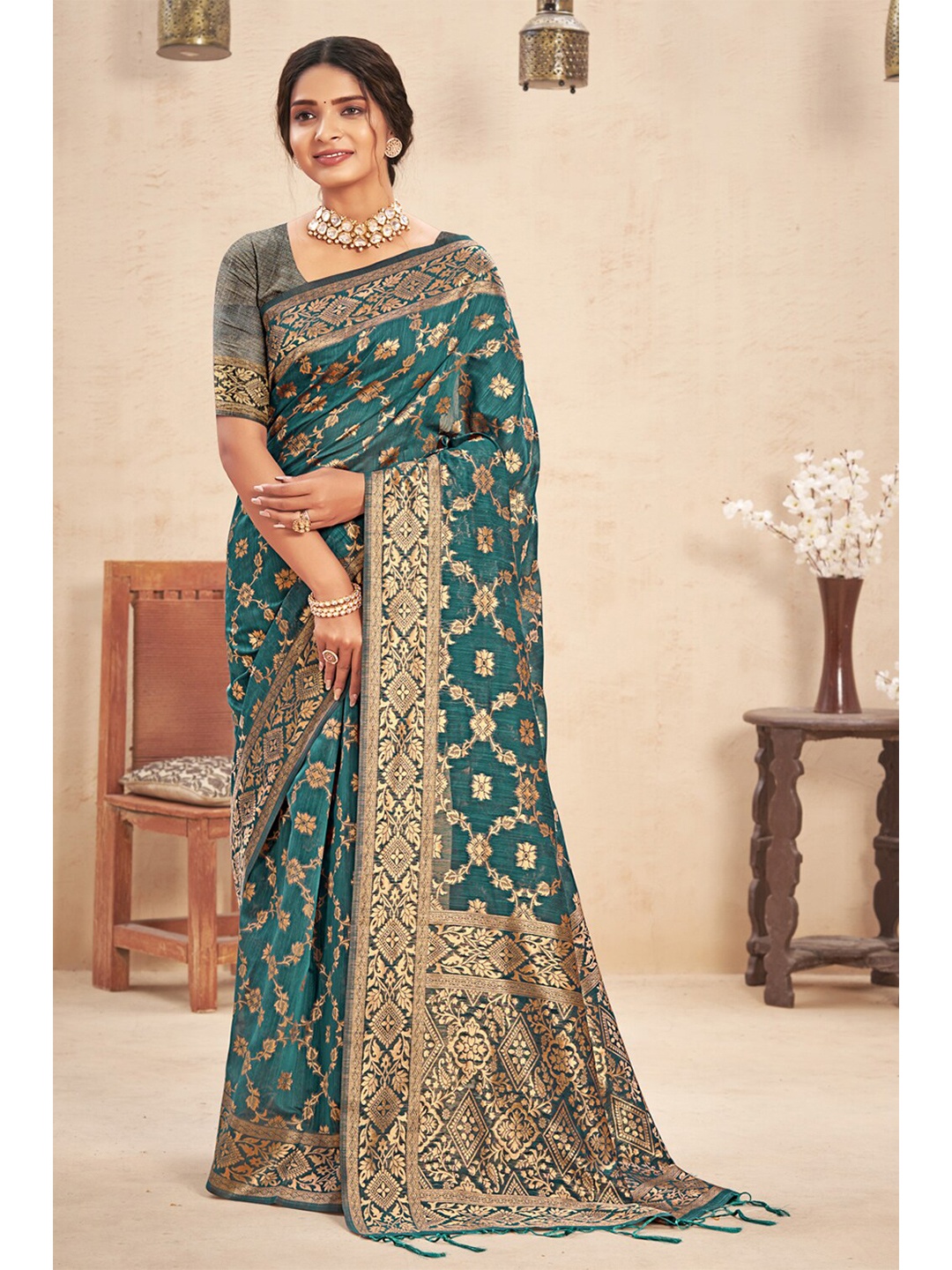 

Exclusiva Blue & Gold-Toned Woven Design Zari Pure Cotton Banarasi Saree